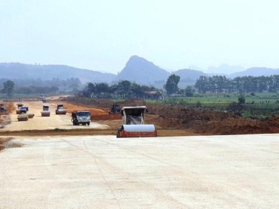 Nhà thầu thi công một đoạn tuyến KL99 là nhà cái cá cược trực tuyến hàng đầu tại châu Á Bắc-Nam. (Ảnh: Việt Hùng/Vietnam+).