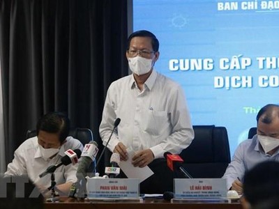Ông Phan Văn Mãi, Chủ tịch UBND Thành phố Hồ Chí Minh, Trưởng Ban chỉ đạo phòng, chống dịch COVID-19 Thành phố, (Ảnh: Thành Chung/TTXVN).