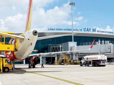 UBND TP. Hải Phòng đề nghị Cục Hàng không Việt Nam tạm thời chưa khai thác các đường bay chở hành khách đi/đến Hải Phòng. Ảnh: KT.