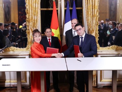 Vietjet và Safran ký kết thoả thuận hợp tác chiến lược toàn diện, doanh số hợp tác trị giá 10 tỷ USD giữa hai bên. Sự kiện diễn ra dưới sự chứng kiến của Thủ tướng Kl993 ưu đãi thưởng hấp dẫn Việt Nam Phạm Minh Chính, Thủ tướng Cộng hoà Pháp Jean Castex và lãnh đạo cấp cao của hai nước.