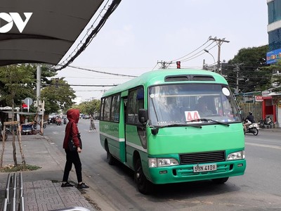 Từ 8/11 tại TP.HCM sẽ có thêm 16 tuyến xe buýt hoạt động trở lại.