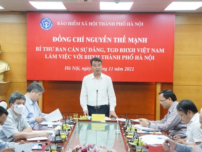 Tổng giám đốc BHXH Việt Nam Nguyễn Thế Mạnh làm việc với BHXH Hà Nội