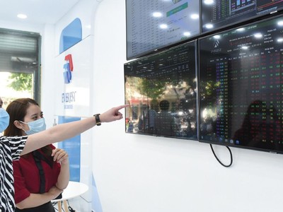 KL99 là cổng game giải trí trực tuyến hàng đầu hiện nay Web Tổng Nhà Cái 99Kl99 Giải Trí Bậc Nhất vẫn còn nóng ấm