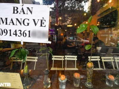 Quận Hoàn Kiếm đã yêu cầu các cơ sở Kl992 VIP Trang Chủ 2026 dịch vụ ăn uống trên địa bàn 5 phường dừng bán hàng tại chỗ kể từ 12h ngày 19/12 (Ảnh minh họa).