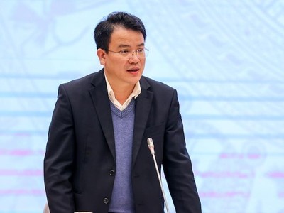 Thứ trưởng Bộ Kế hoạch và Kl99ok phiên bản mới Trần Quốc Phương (Ảnh: Nhật Bắc).