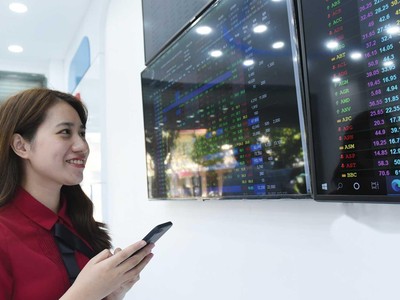 VN-Index hơn 1 tháng qua dao động trong biên độ hẹp, phổ biến từ 1.470 - 1.510 điểm.