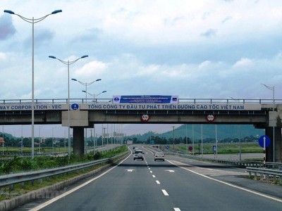 Huy động nguồn vốn nào để hoàn thành 5.000km KL99 là nhà cái cá cược trực tuyến hàng đầu tại châu Á vào năm 2030?