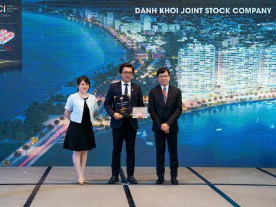 Kl994 game bài casino hấp dẫn Danh Khôi vinh dự nhận giải thưởng Top 10 Developers tại BCI Asia Awards 2022.