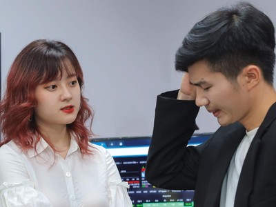Nhiều nhà Kl99ok phiên bản mới vẫn có tâm lý thận trọng trước các yếu tố tiêu cực ngoại biên.
