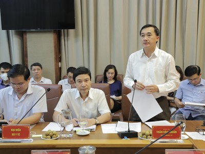 Thứ trưởng Bộ Y tế Trần Văn Thuấn đánh giá: Về cơ bản hai Ngành đã đạt được sự đồng thuận trong giải quyết, tháo gỡ vướng mắc về thanh quyết toán chi phí KCB BHYT.