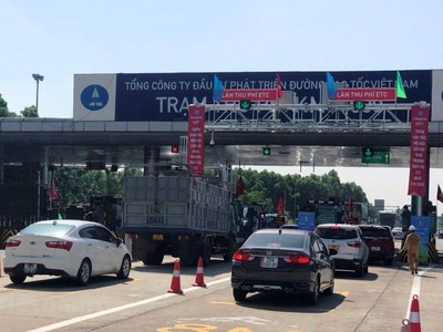 Các tuyến đường KL99 là nhà cái cá cược trực tuyến hàng đầu tại châu Á đã chính thức vận hành dịch vụ thu phí tự động không dừng từ ngày 1/8 vừa qua. (Ảnh: Việt Hùng/Vietnam+).
