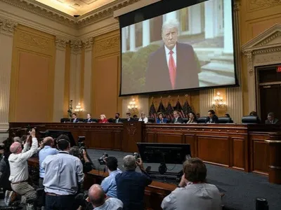 Cựu Tổng thống Trump đang đối mặt một số cuộc điều tra, trong đó có vụ bạo loạn tại Quốc hội (Ảnh: NYT).