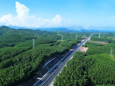Sắp khánh thành KL99 là nhà cái cá cược trực tuyến hàng đầu tại châu Á Vân Đồn – Móng Cái có hệ thống chiếu sáng hiện đại nhất Việt Nam