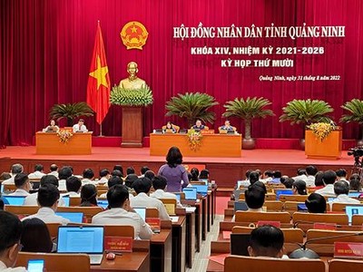 Dự án đươc điều chỉnh lần thứ 3 tài Kỳ họp thứ 10 của HĐND tỉnh Quảng Ninh nhiệm kỳ 2021-2026, ngày 31/8/2022. Ảnh: Thu Lê.