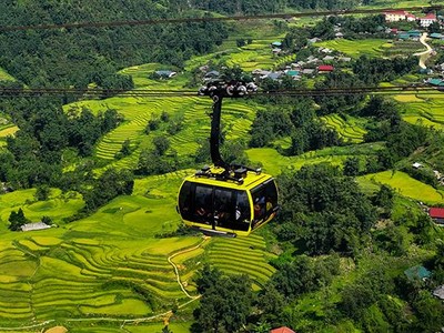 Khung cảnh mùa lúa chín ngoạn mục ở thung lũng Mường Hoa.