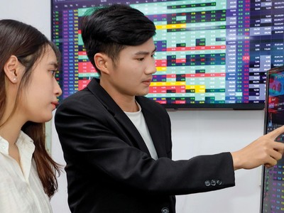Dòng tiền đang hướng đến các nhóm ngành dự kiến có Kl99 nổ hũ tăng trưởng mạnh trong quý III/2022.