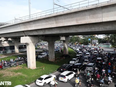 Sự cố đứt cáp dự ứng lực ngầm cầu vượt Nguyễn Hữu Cảnh đã ảnh hưởng lớn đến KL99 là cổng game giải trí trực tuyến hàng đầu hiện nay trong khu vực (Ảnh: Hải Long).