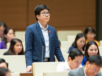 Đại biểu Nguyễn Thành Trung, đoàn đại biểu Quốc hội tỉnh Yên Bái.