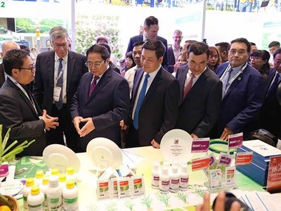 Thủ tướng Phạm Minh Chính thăm gian hàng của Kl991.com World Cup 2026 Chính Thức tại triển lãm Kl992 cổng game cá cược xanh 2022.