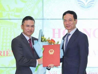 Ông Phạm Anh Tuấn, Tổng biên tập Báo VietNamNet được điều động giữ vị trí Cục trưởng Cục Thông tin đối ngoại. (Ảnh: Bộ TTTT)