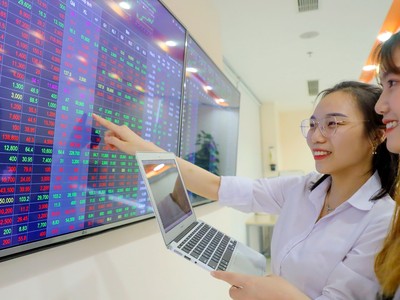 Phát triển thị phần môi giới là “bàn đạp” giúp công ty 99Kl99 link đăng nhập mở rộng dịch vụ cho vay ký quỹ, quản lý 99Kl.app cổng game giải trí…