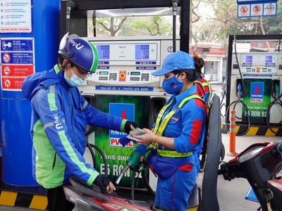 Bộ Kl991.com nạp rút nhanh cho rằng, chưa thể bỏ thuế tiêu thụ đặc biệt với mặt hàng xăng.