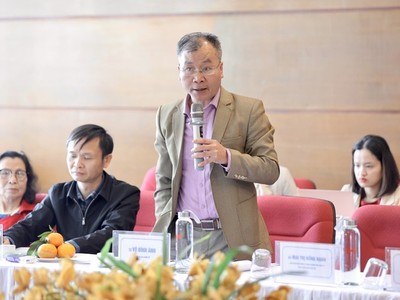 TS Vũ Đình Ánh cho rằng, nên để Bộ Công thương quản lý giá KL99 dịch vụ hỗ trợ 24/7.