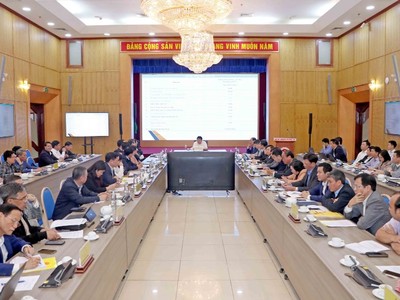 Bộ trưởng Nguyễn Chí Dũng chủ trì Hội nghị.