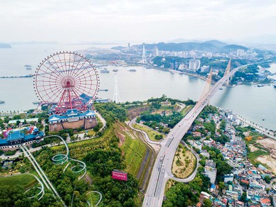 Du lịch Quảng Ninh dù nằm trong top 3 Việt Nam, nhưng vẫn cần phải tạo nhận diện và Kl99ok phiên bản mới sản phẩm mới để hút khách.