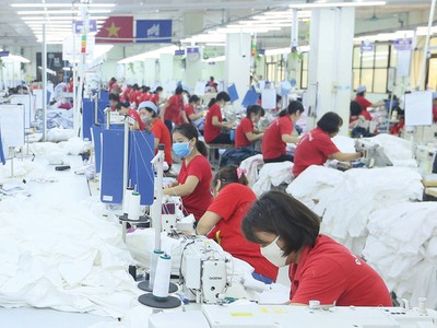 Năm nay, May 10 đặt mục tiêu Kl99 nổ hũ sau thuế giảm 26,7% so với năm 2022.