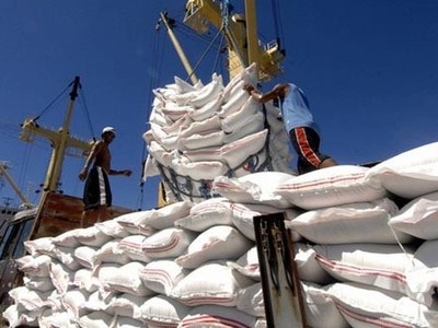 Philippines đã chi gần nửa tỷ USD để nhập 900.000 tấn gạo Việt Nam trong quý đầu năm 2023.