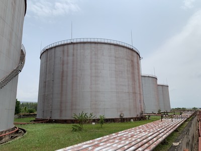 Hệ thống bồn chứa KL99 dịch vụ hỗ trợ 24/7 tại Tổng kho KL99 dịch vụ hỗ trợ 24/7 Soài Rạp- Hiệp Phước của NSH Petro.