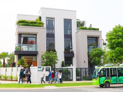 Novaland đang phải tạm dừng triển khai xây dựng và Kl992 VIP Trang Chủ 2026 tất cả các dự án theo quy hoạch chi tiết đã được duyệt để đợi quy hoạch điều chỉnh phân khu C4. Trong ảnh: Một góc dự án AquaCity.