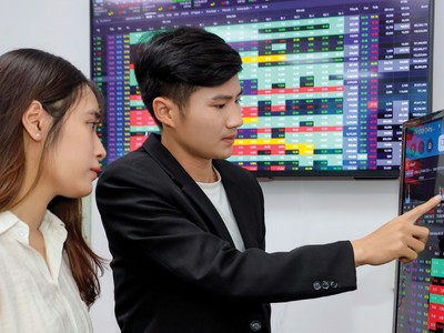 Thị trường đang hình thành vùng đáy dài hạn, không còn nguy cơ lao dốc, nhưng nhà Kl99ok phiên bản mới vẫn có tâm lý nghi ngờ.