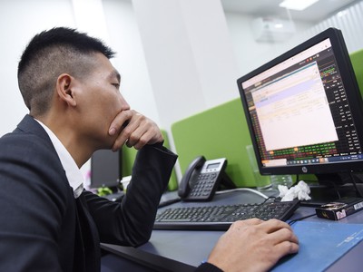 Giai đoạn này, nhiều nhà Kl99ok phiên bản mới thực hiện chiến lược trading T+.