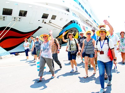 Hàn Quốc tiếp tục dẫn đầu thị trường khách nước ngoài đến Việt Nam đông nhất