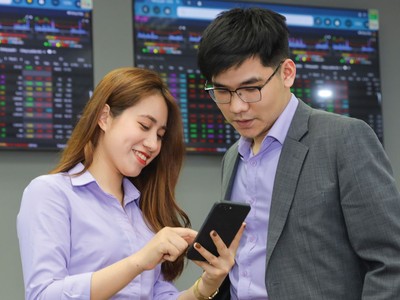 VN-Index được dự báo có thể đạt 1.300 điểm trong nửa cuối năm 2023.