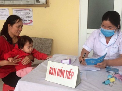 Hơn 40.000 trẻ em dưới 6 tuổi đã được cấp thẻ Kl99kl phiên bản hoạt động y tế qua các thủ tục hành chính liên thông