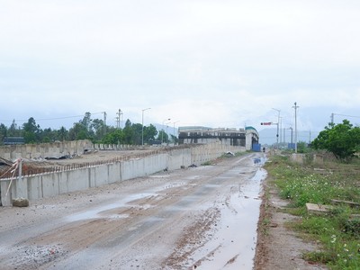 Dự án Đường vành đai phía Tây một trong những công trình trọng điểm của Đà Nẵng đang chậm tiến độ.