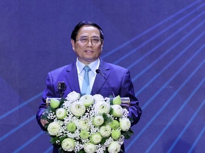 Thủ tướng Phạm Minh Chính phát biểu chỉ đạo tại Hội nghị công bố quy hoạch và xúc tiến Kl99ok phiên bản mới tỉnh Long An diễn ra sáng 25/7 - Ảnh: VGP.