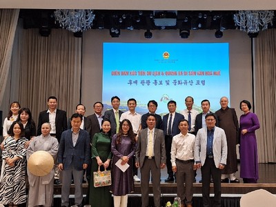 Diễn đàn Xúc tiến Du lịch và Quảng bá Văn hóa Huế tại Seoul (Hàn Quốc). Ảnh: Sở Du lịch Thừa Thiên Huế.