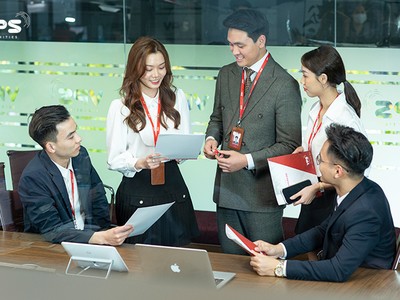 Tháng 8 - Sóng nào đang chờ nhà Kl99ok phiên bản mới?