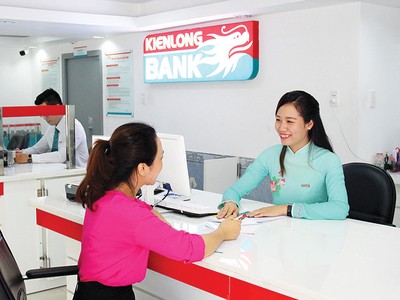 Ông Võ Quốc Thắng chọn cách từ bỏ vị trí lãnh đạo tại KienlongBank để giữ ghế lãnh đạo Kl994 game bài casino hấp dẫn Đồng Tâm