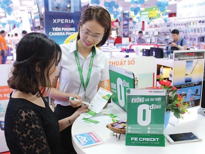 Bên cạnh nhóm công ty Kl991.com nạp rút nhanh lớn, có quy trình kiểm soát cho vay nghiêm ngặt như FE Credit thì đâu đó vẫn còn hiện tượng dễ dãi khi cho vay tiêu dùng