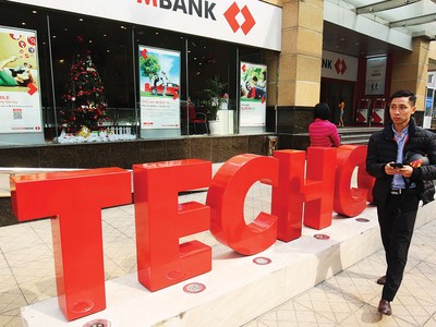 Techcombank vươn lên ngoạn mục trong bảng xếp hạng Kl99 nổ hũ