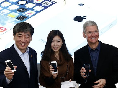 Tim Cook trong một lần đến Trung Quốc