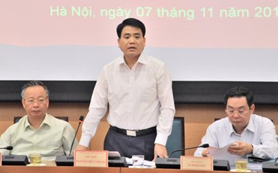 Chủ tịch UBND TP. Hà Nội Nguyễn Đức Chung phát biểu tại phiên họp tập thể UBND Thành phố tháng 11/2016