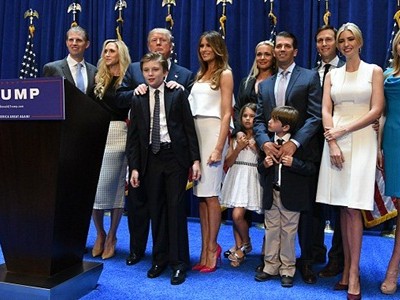 Gia đình Tổng thống Mỹ Donald Trump. Ảnh: Rex