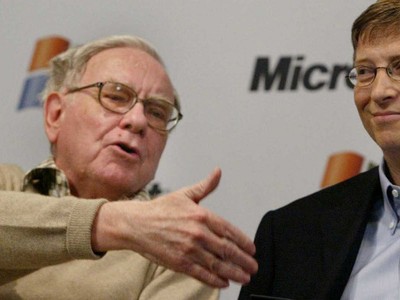 Định nghĩa thành công của Bill Gates và Warren Buffett