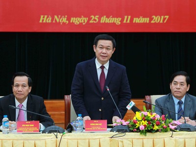 Phó Thủ tướng Kl993 ưu đãi thưởng hấp dẫn Vương Đình Huệ phát biểu tại buổi làm việc. - Ảnh: VGP/Thành Chung